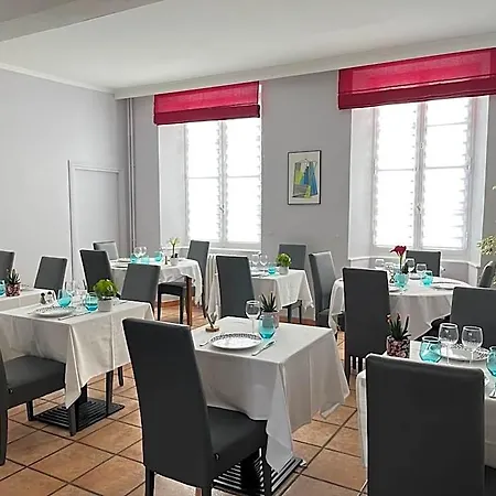 Logis L'arche De 2*
