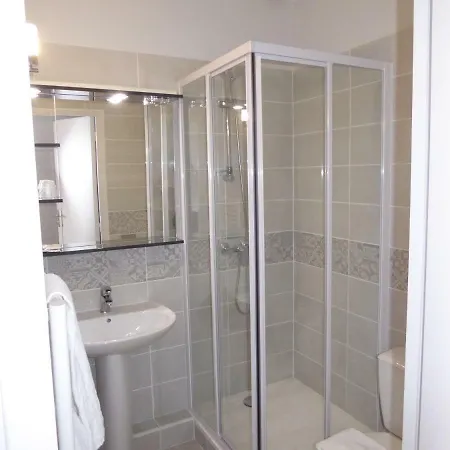 Logis L'arche De Hotel Noé