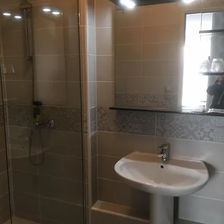 فندق Logis L'arche De
