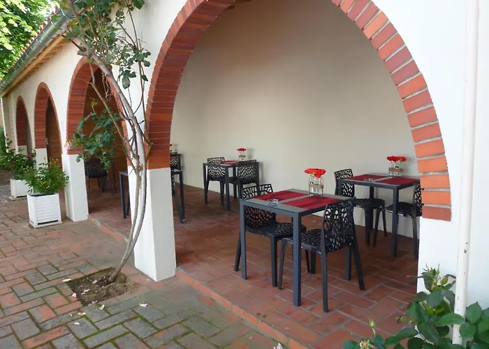 Hotell Logis L'arche De