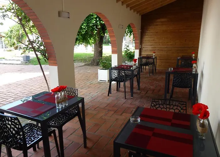 Hotell Logis L'arche De