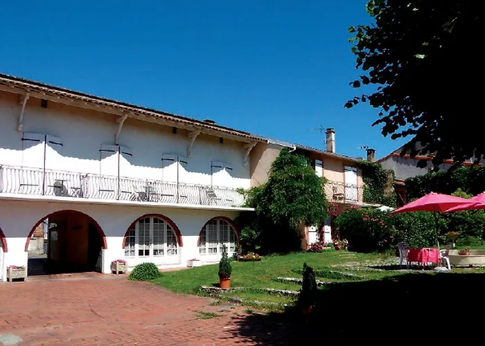 Logis L'arche De Hotell 2*