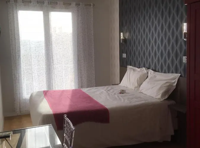 Hotell Logis L'arche De